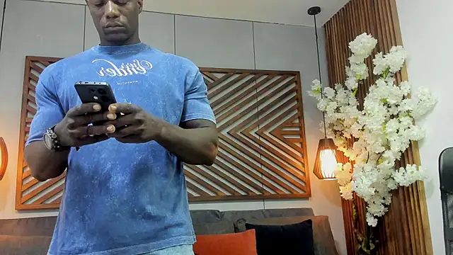 MarcusBlack  online show from February 14, 12:16 pm