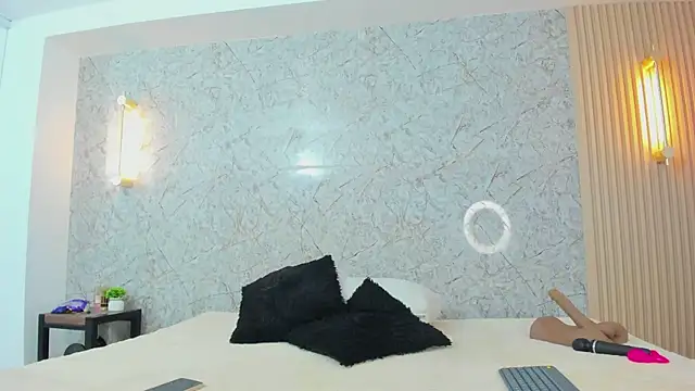 Antonella west online show from March 18, 9:26 pm