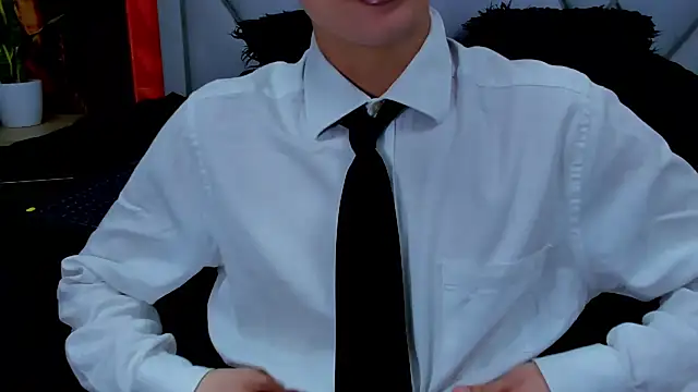 Snapshot of owen-stone chatting on February 14, 11:49 pm owen-stone online show from February 14, 11:49 pm