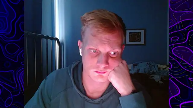 lustylyndon online show from October 3, 5:58 pm