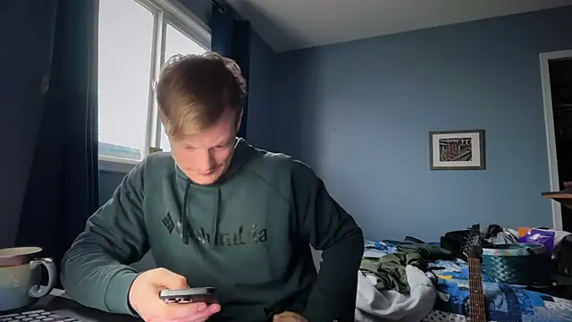 lustylyndon online show from April 8, 1:56 pm