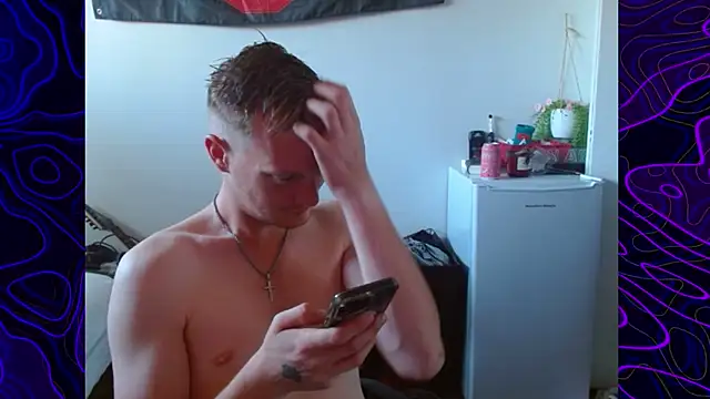 lustylyndon online show from September 18, 5:05 pm