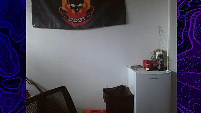 lustylyndon online show from September 10, 6:51 pm