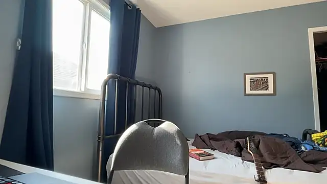 lustylyndon online show from May 8, 4:22 pm