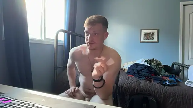 lustylyndon online show from June 6, 11:32 pm
