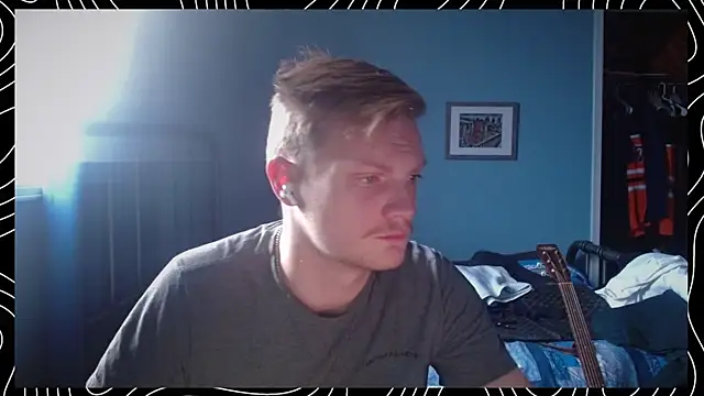 lustylyndon online show from November 28, 4:29 pm