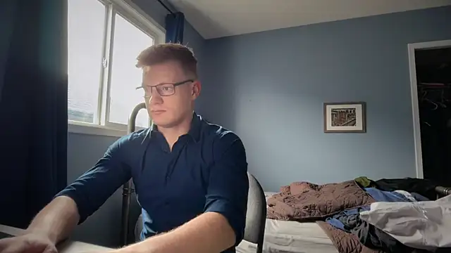 lustylyndon online show from May 15, 1:31 pm