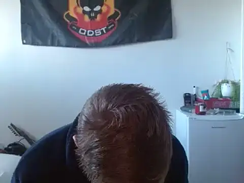 lustylyndon online show from September 17, 4:53 pm