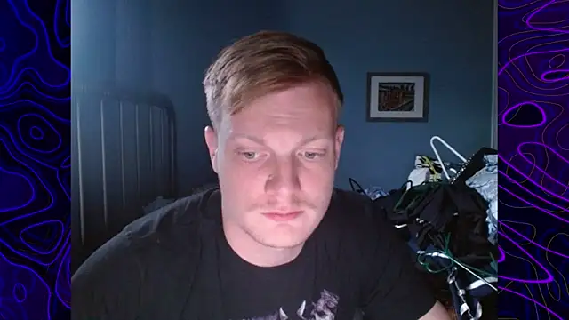 lustylyndon online show from November 18, 3:59 pm