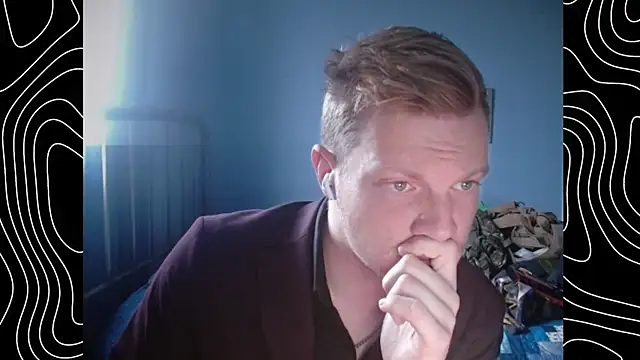 lustylyndon online show from December 1, 5:25 pm