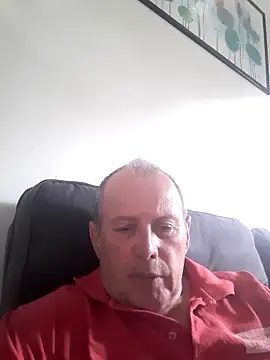 Vince072 online show from September 13, 3:45 pm