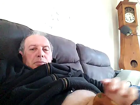 Vince072 online show from October 20, 11:33 am