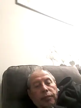 Vince072 online show from October 6, 7:14 pm