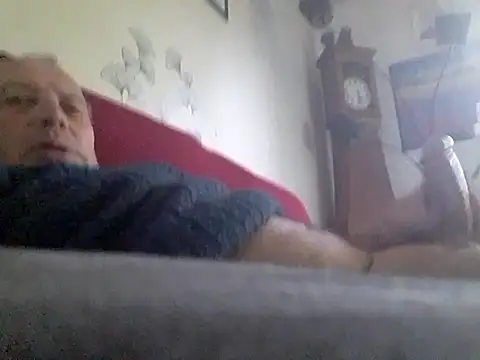 Vince072 online show from January 19, 8:51 am