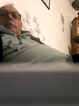 Vince072 online show from September 26, 3:46 am