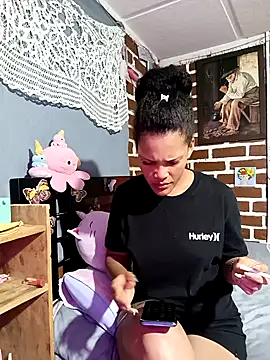 Cataleya-black online show from April 8, 12:23 am