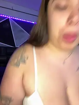 jazminslut online show from May 7, 2:38 am