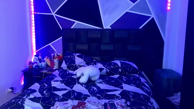 jazminslut online show from February 16, 11:57 pm