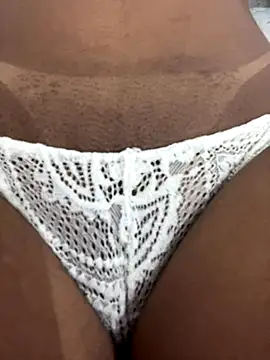 Indiapretinha4 online show from September 18, 12:13 am