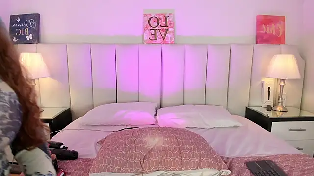 lizy portman online show from November 26, 8:53 pm