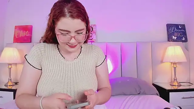 lizy portman online show from October 4, 8:10 pm