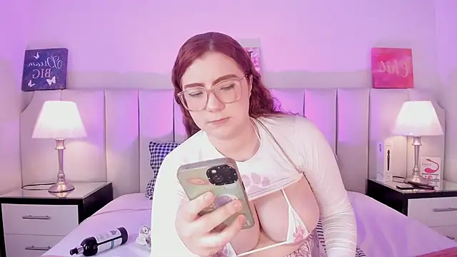 lizy portman online show from October 22, 7:35 pm