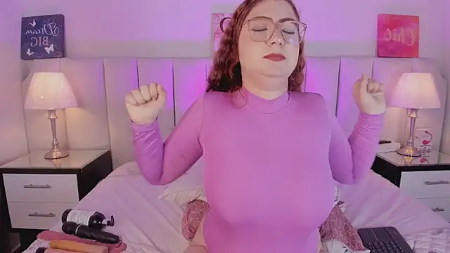 lizy portman online show from November 8, 9:07 pm