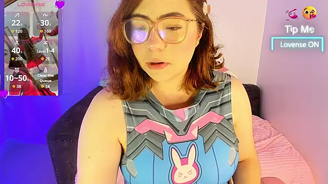 lizy portman online show from April 12, 2:15 am