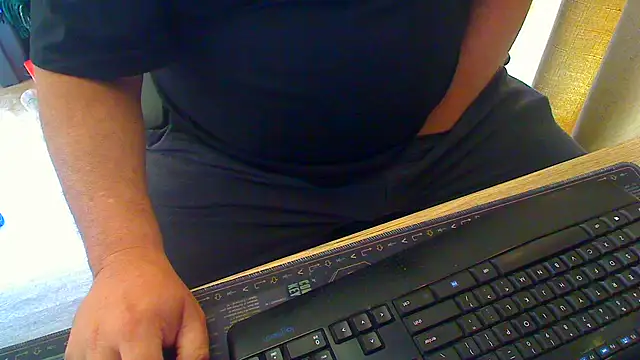 latexsub75 online show from February 10, 10:09 pm