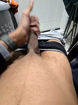 Snapshot of PakiStrokin chatting on February 28, 2:00 am PakiStrokin online show from February 28, 2:00 am