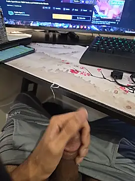 Snapshot of PakiStrokin chatting on November 8, 2:09 pm PakiStrokin online show from November 8, 2:09 pm