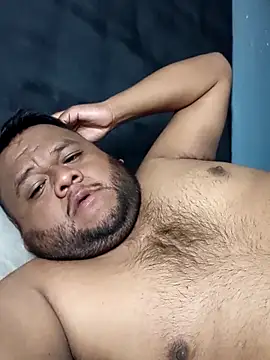 Osogaypardo online show from October 6, 6:47 am