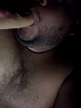 Osogaypardo online show from March 4, 8:11 am