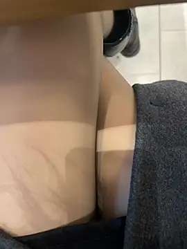 xiaoyuan01 online show from February 20, 3:36 am