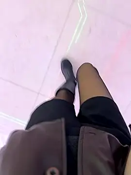 xiaoyuan01 online show from January 17, 1:53 am