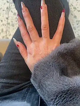 xiaoyuan01 online show from February 14, 5:07 am