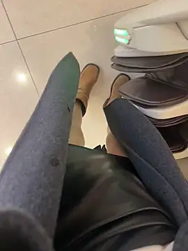 xiaoyuan01 online show from October 20, 2:24 am