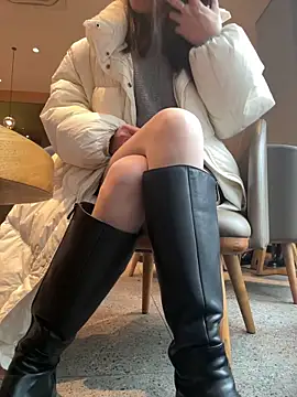 xiaoyuan01 online show from March 2, 5:19 am