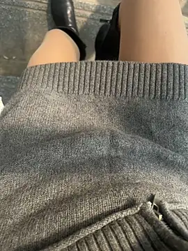 xiaoyuan01 online show from March 7, 1:34 am