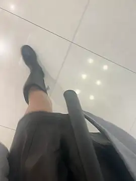 xiaoyuan01 online show from November 29, 1:39 am