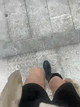 xiaoyuan01 online show from March 6, 2:06 am