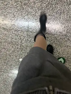 xiaoyuan01 online show from November 15, 1:09 am