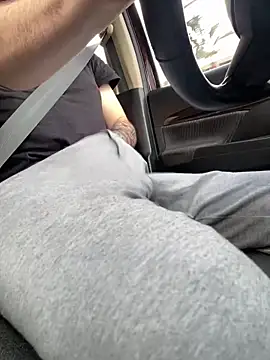 Snapshot of uto857 chatting on November 12, 12:53 pm uto857 online show from November 12, 12:53 pm