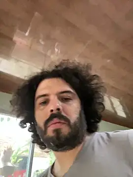 Snapshot of uto857 chatting on September 11, 3:56 pm uto857 online show from September 11, 3:56 pm