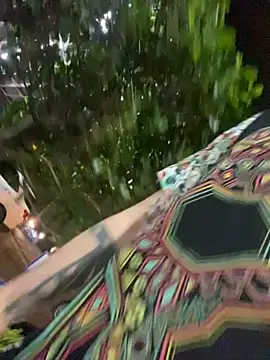 Snapshot of uto857 chatting on November 8, 3:54 am uto857 online show from November 8, 3:54 am