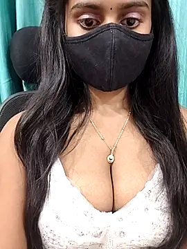 Aanya hotty online show from March 24, 6:52 pm