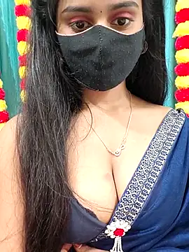 Snapshot of Aanya_hotty chatting on November 1, 3:39 pm Aanya hotty online show from November 1, 3:39 pm