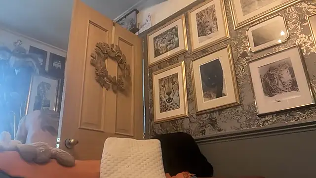 poggles online show from February 16, 3:21 pm