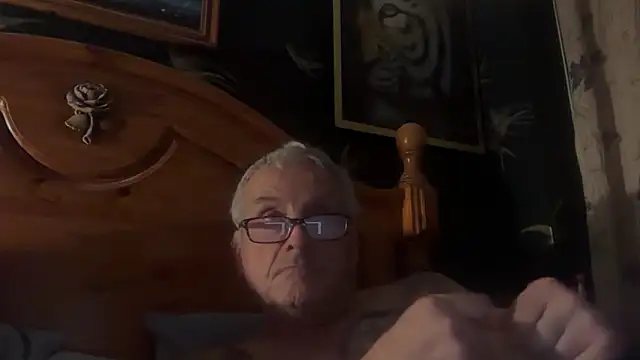 poggles online show from November 6, 9:08 pm