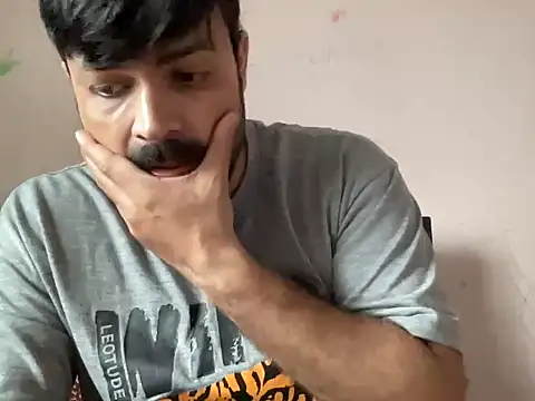 Snapshot of Sandy_Daddy chatting on September 13, 11:32 am Sandy Daddy online show from September 13, 11:32 am